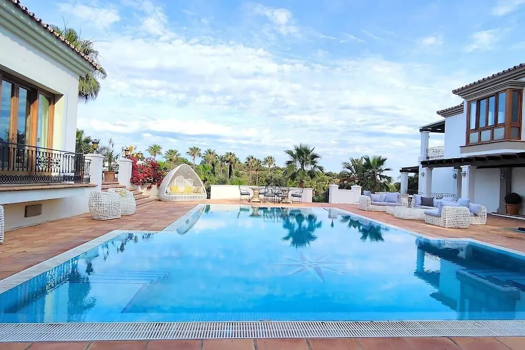 Villa 10 Bedroom Palace Huge Garden, Sea View! Estepona Spain