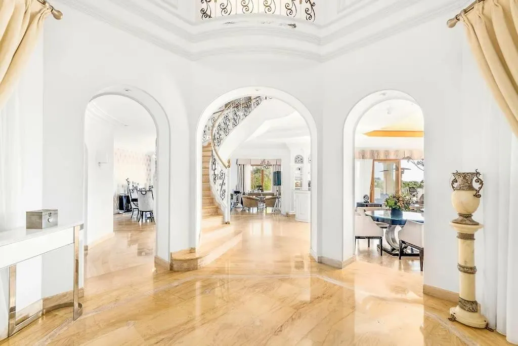 10 Bedroom Palace Huge Garden, Sea View! Estepona 0*,