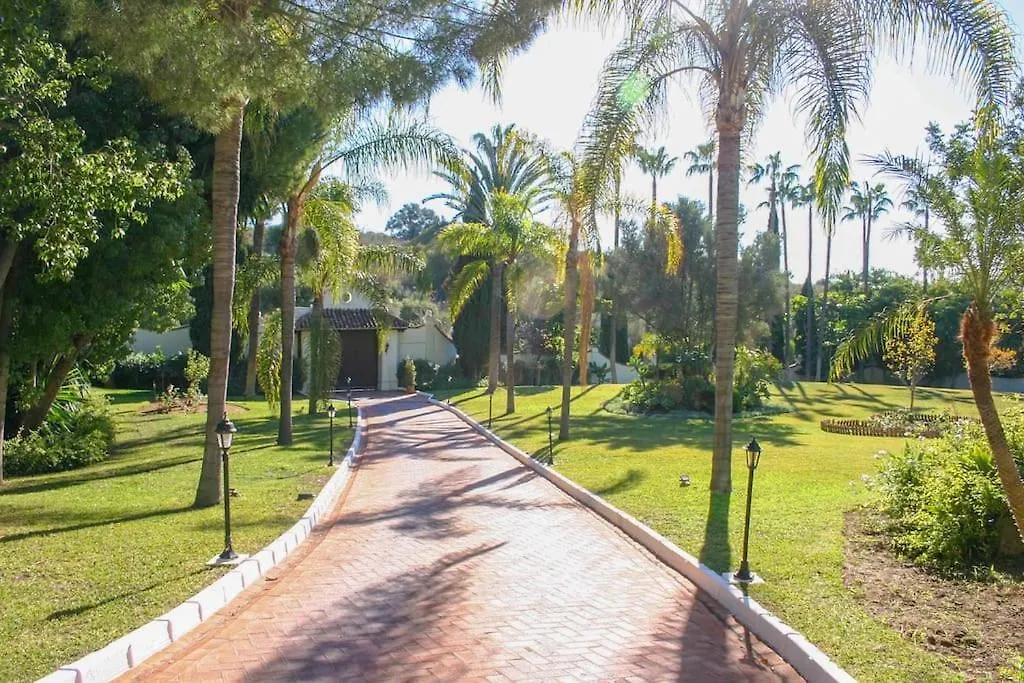 Villa 10 Bedroom Palace Huge Garden, Sea View! Estepona Spain