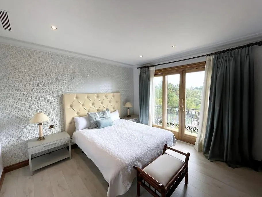 10 Bedroom Palace Huge Garden, Sea View! Estepona